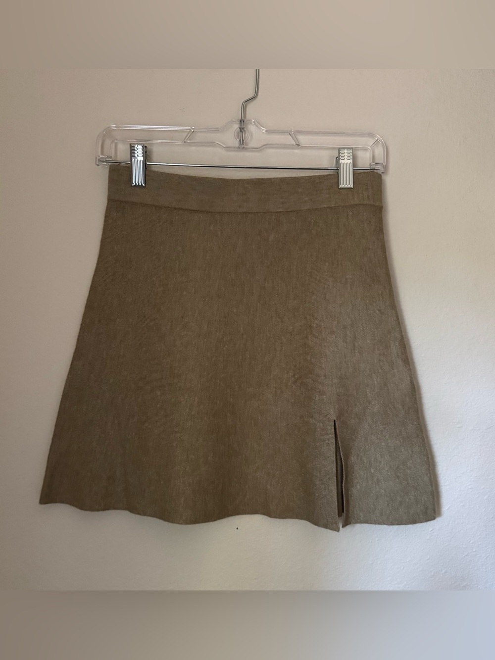 Mable Classic Knit Mini Skirt in Taupe | Size Medium